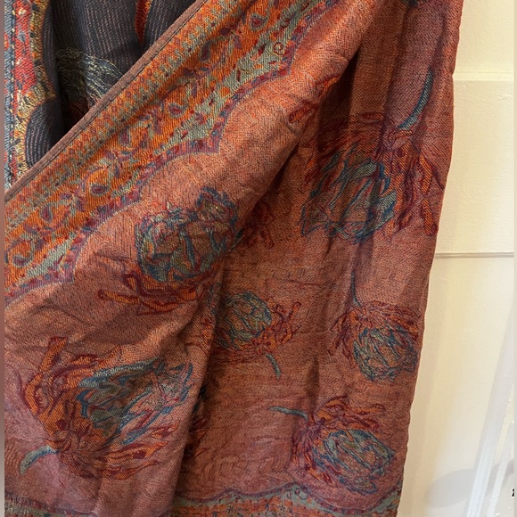 South African Scarf - Picture 2 of 2